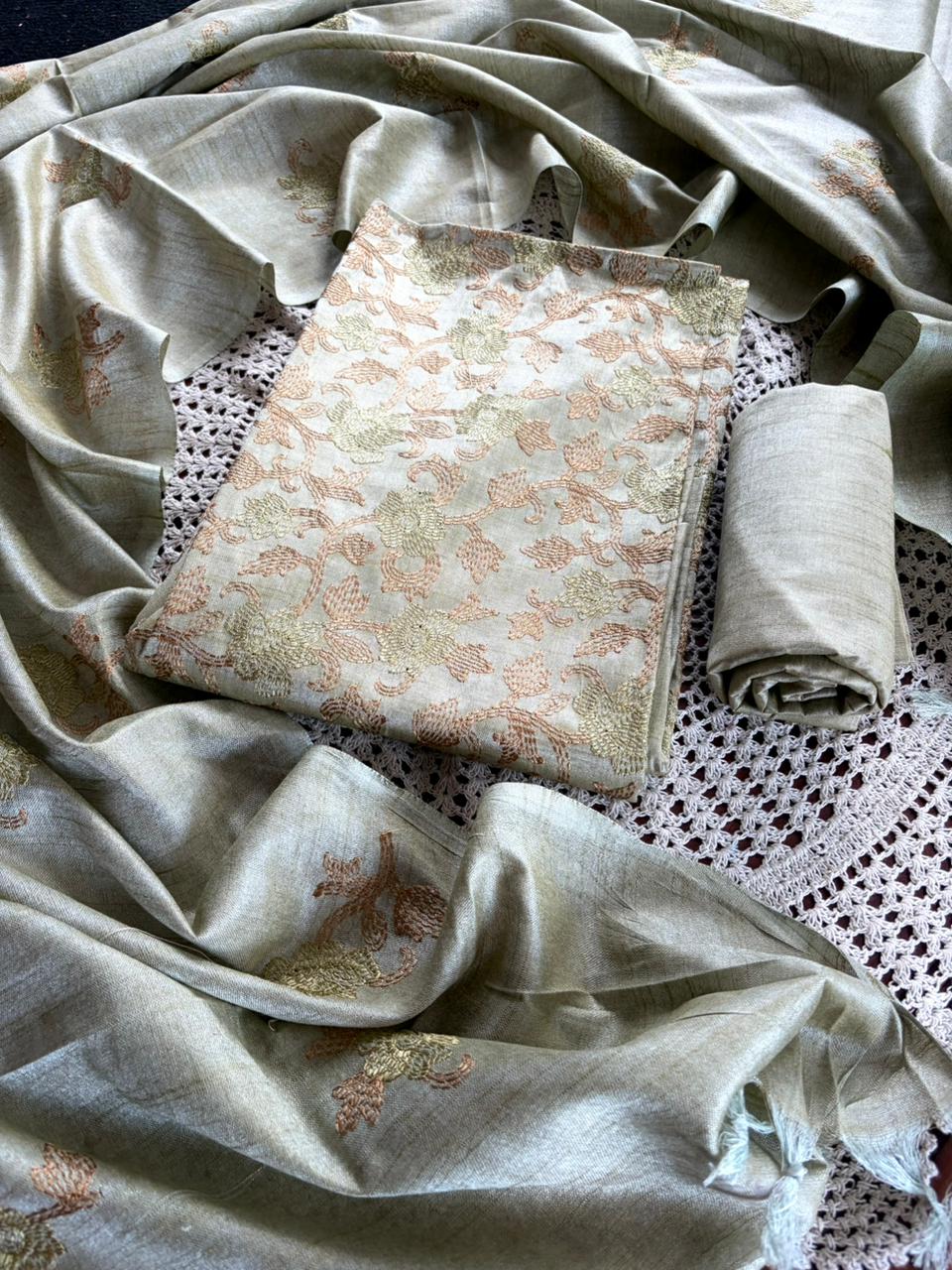 Premium Matka Silk Unstitched Salwar Set with Floral Design [GUE16]