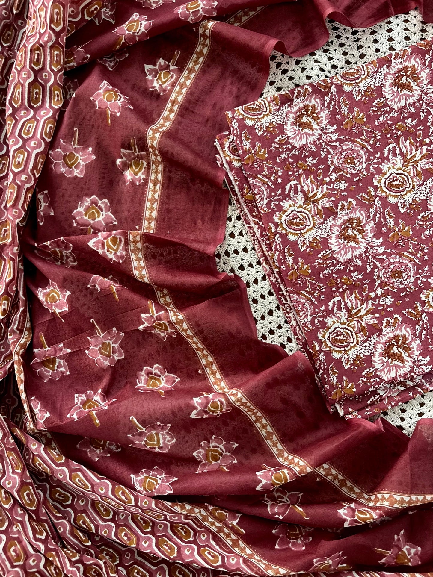 Premium Cotton Unstitched Salwar Set [GUE195]