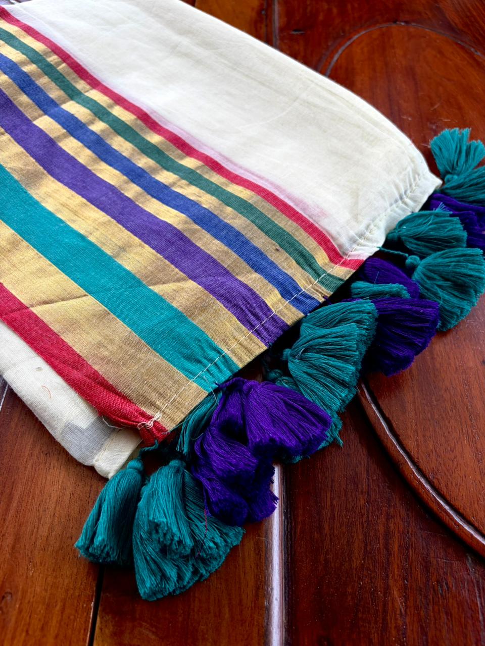 Traditional Kerala Mul Cotton Saree with Classic Kasavu Border [MC10]