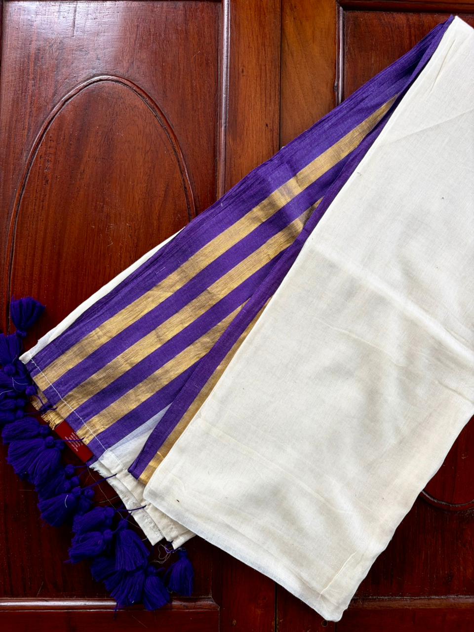Traditional Kerala Mul Cotton Saree with Classic Kasavu Border [MC14]
