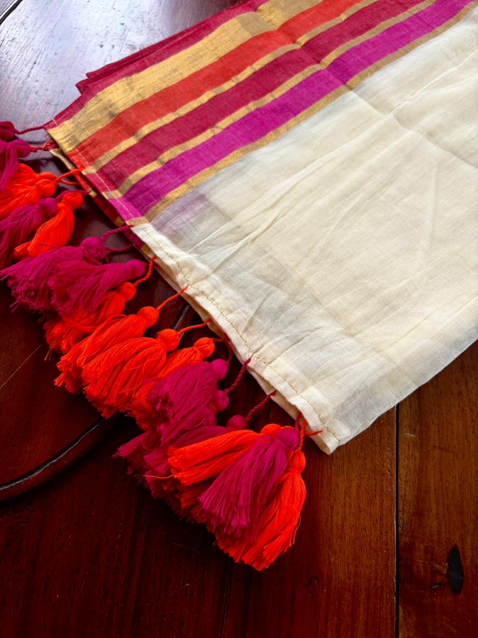 Traditional Kerala Mul Cotton Saree with Classic Kasavu Border [MC22]