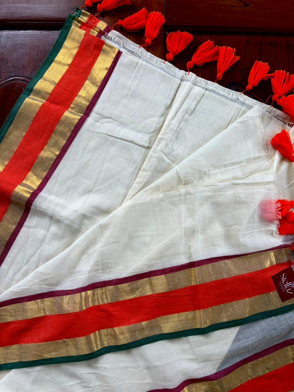 Traditional Kerala Mul Cotton Saree with Classic Kasavu Border [MC15]