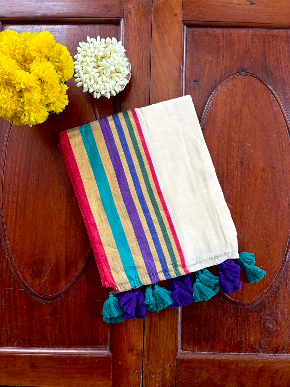 Traditional Kerala Mul Cotton Saree with Classic Kasavu Border [MC10]