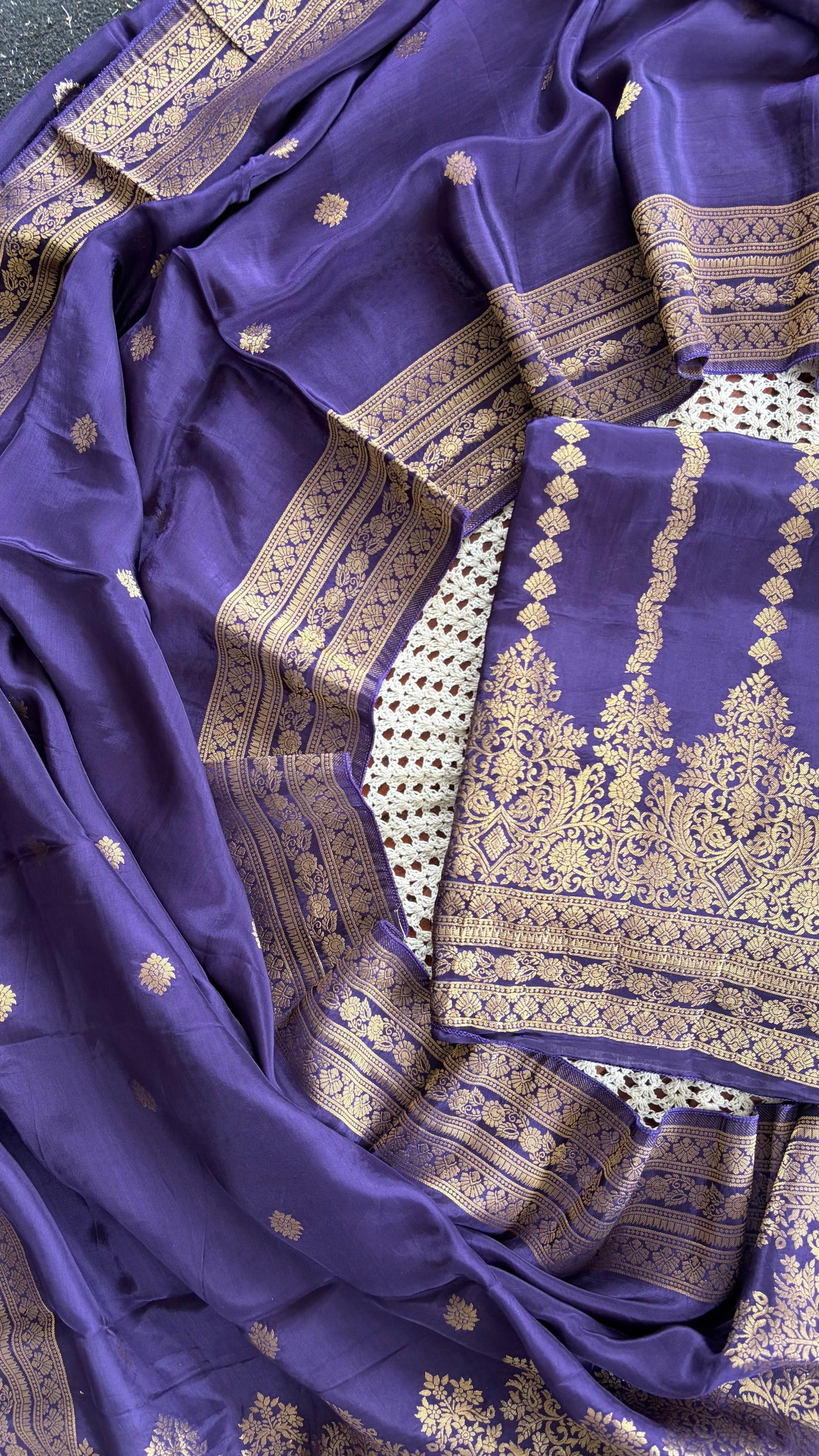 Banarasi Unstitched Salwar Suit [GUG1]