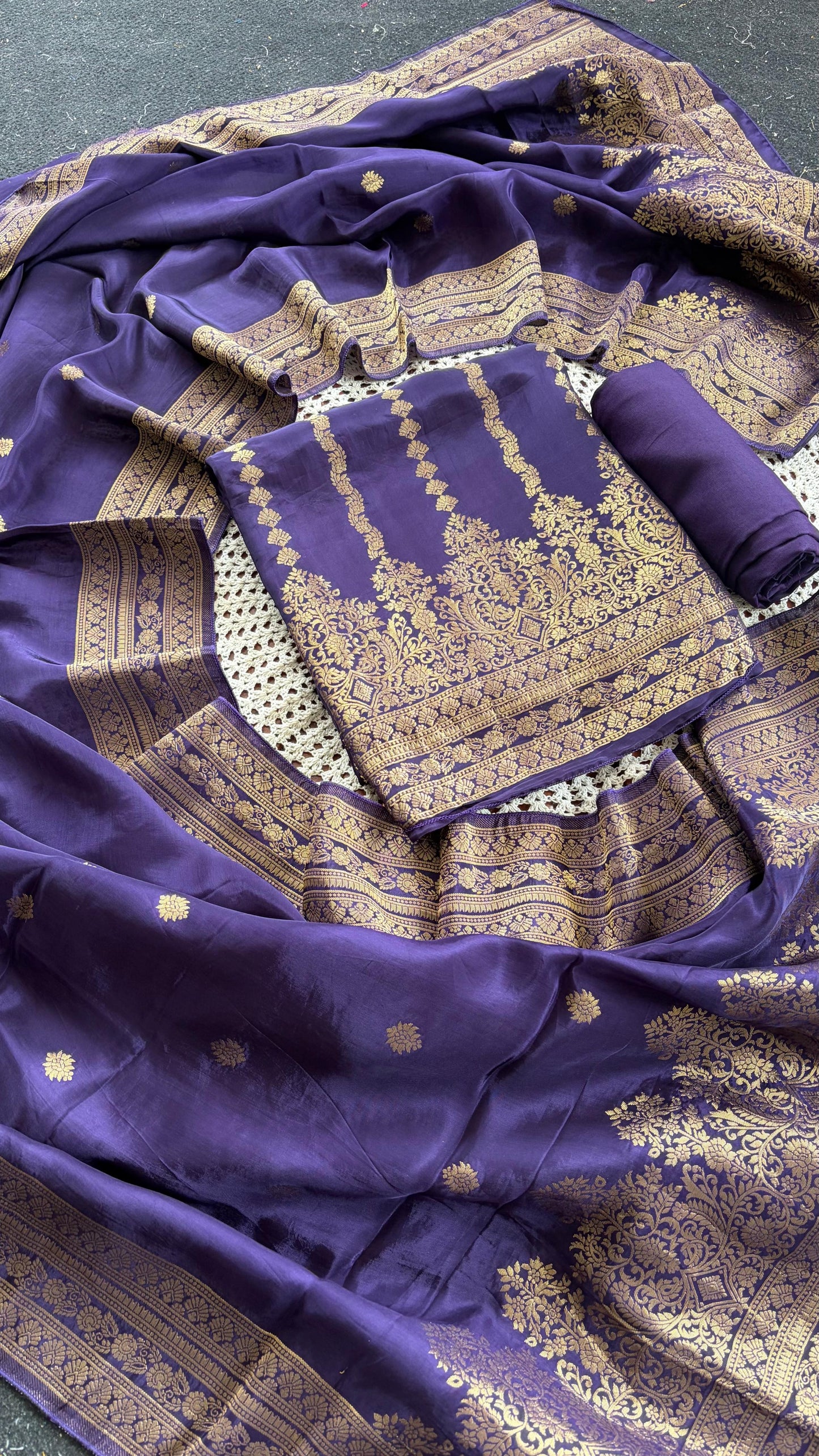 Banarasi Unstitched Salwar Suit [GUG1]