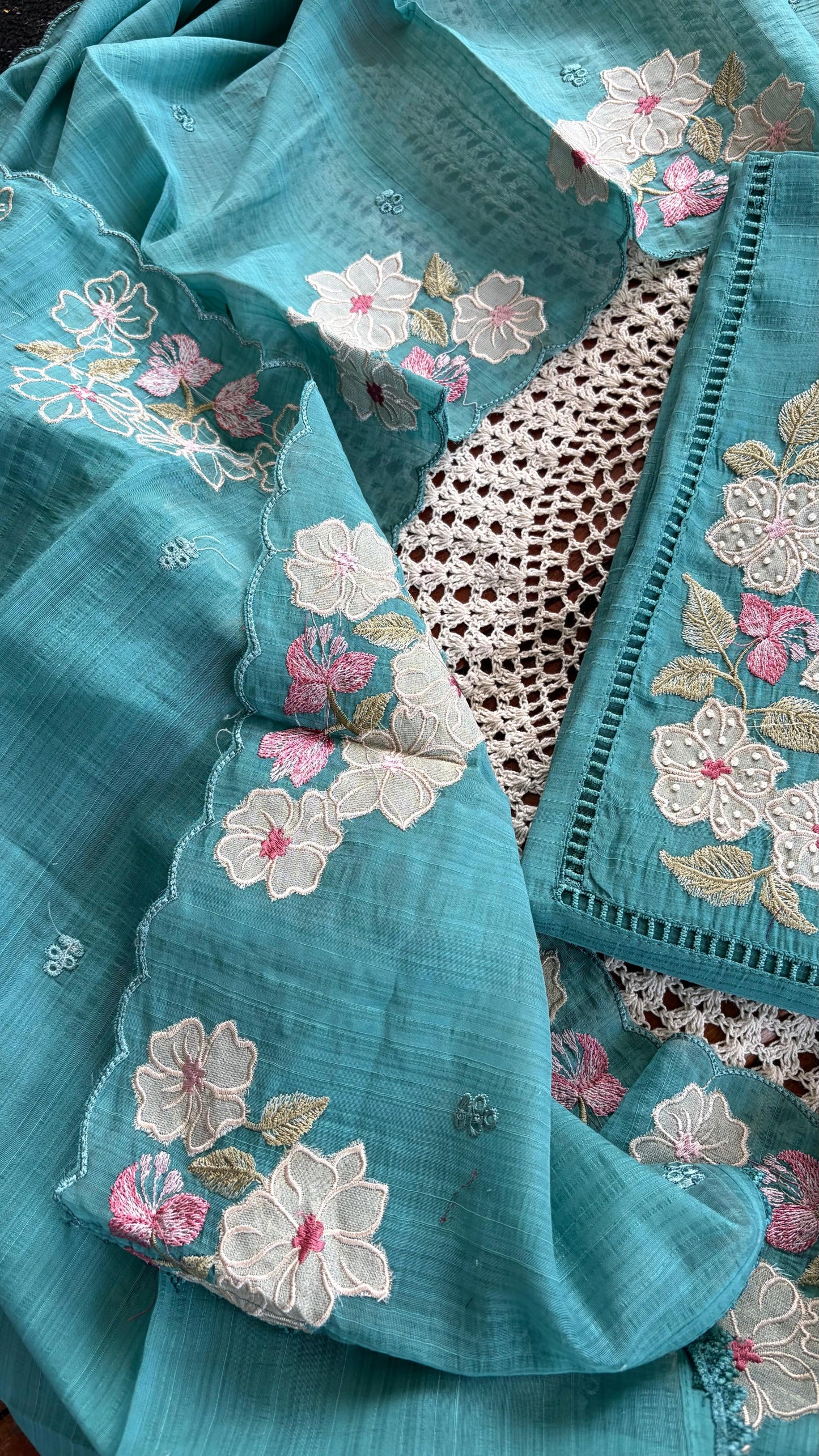 Soft Cotton Floral Printed Unstitched Salwar Suit [GUG126]