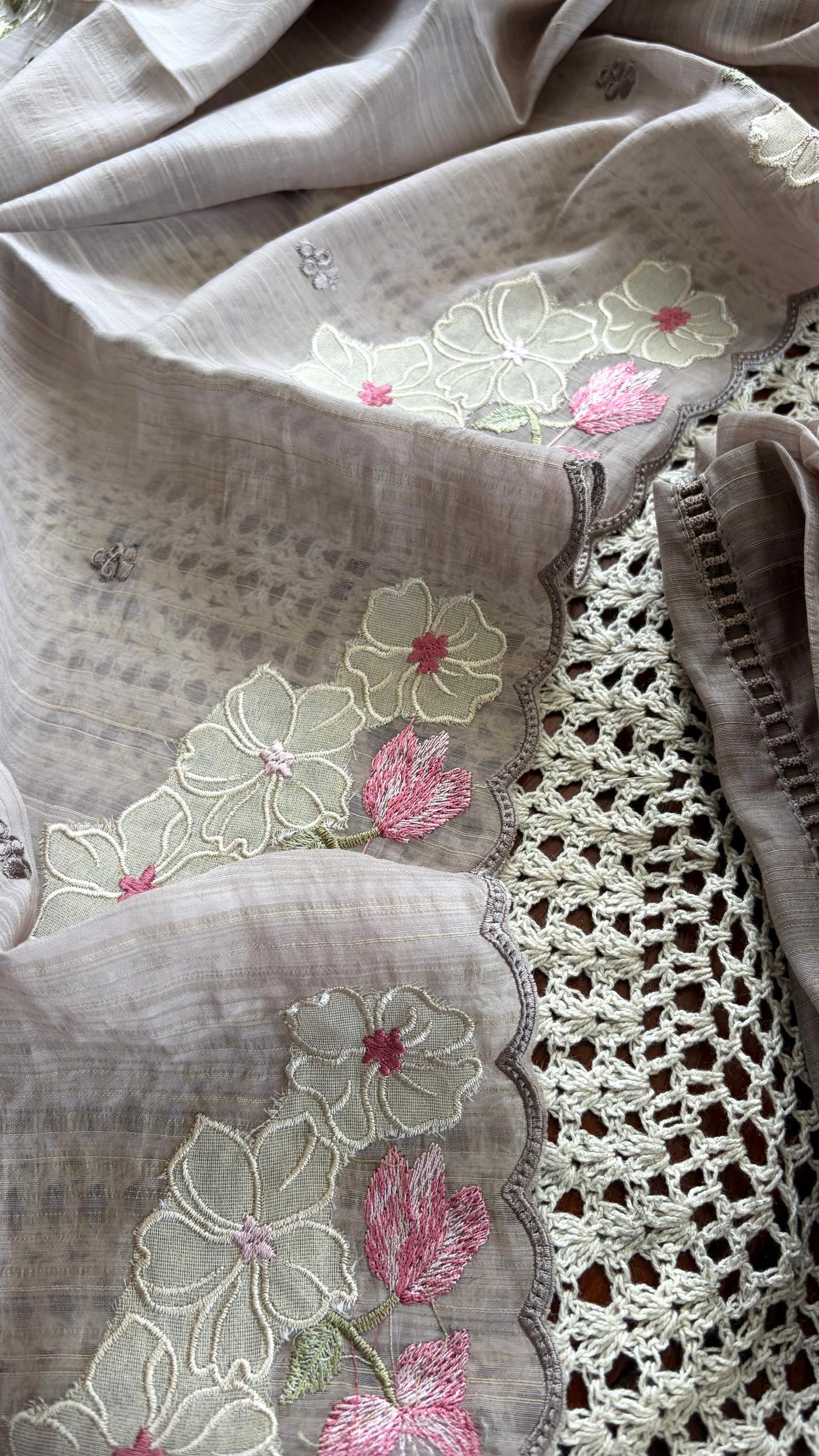 Soft Cotton Floral Printed Unstitched Salwar Suit [GUG127]