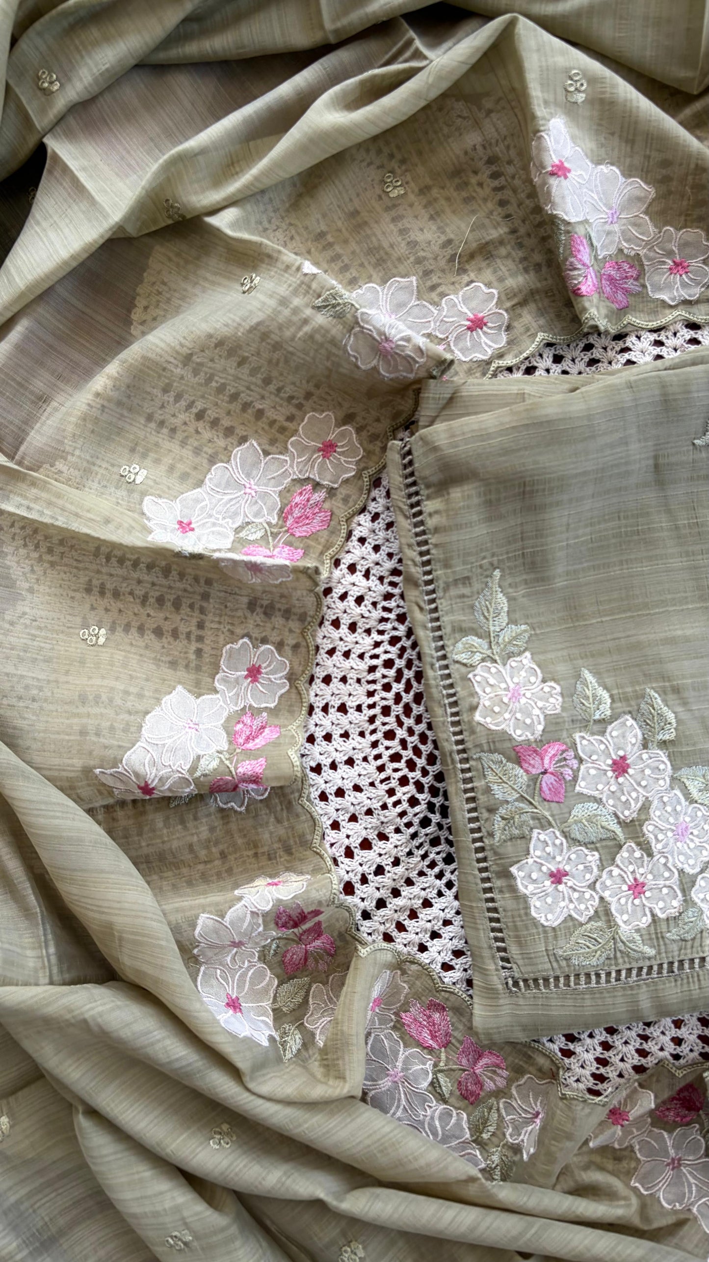 Soft Cotton Floral Printed Unstitched Salwar Suit [GUG128]
