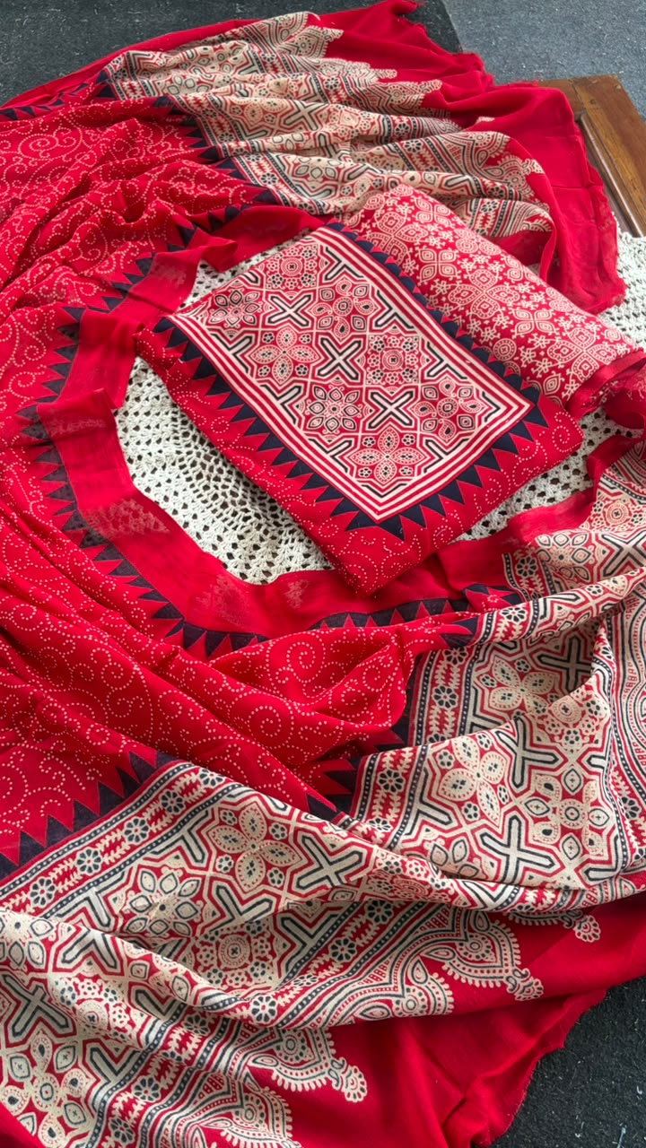 Rayon Printed Unstitched Salwar Set [GUH54]