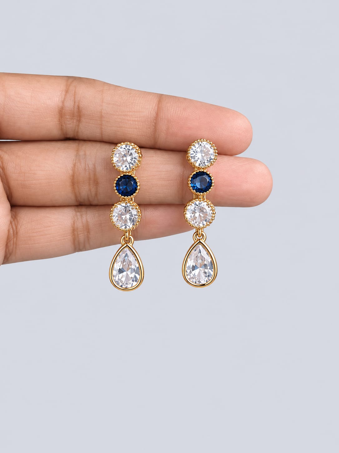 Premium Blue &amp; White Stone Gold Finish Necklace [J124]